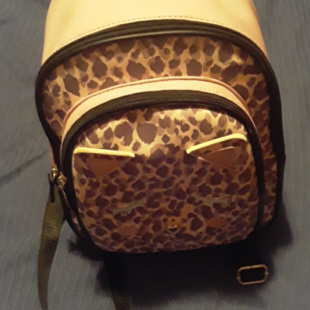 Back back bag - Picture 2 of 3